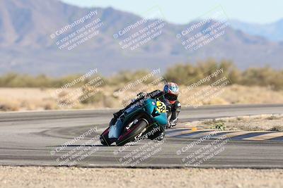 media/Dec-06-2025-CVMA (Sat) [[4a896cc04c]]/Race 8- Formula 40 MW and LW/